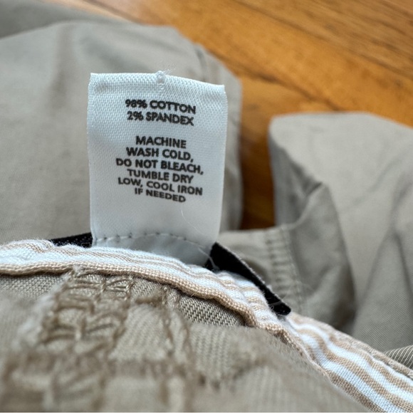 Ann Taylor Loft Petites Julie Straight Leg Khaki Pants Size 8P - Picture 4 of 9